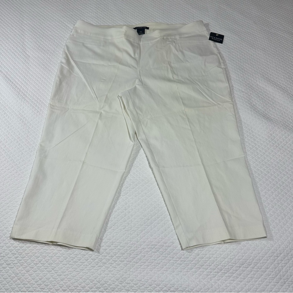 Zac & Rachel Woman’s Optic White Capri Pants Sz 22W